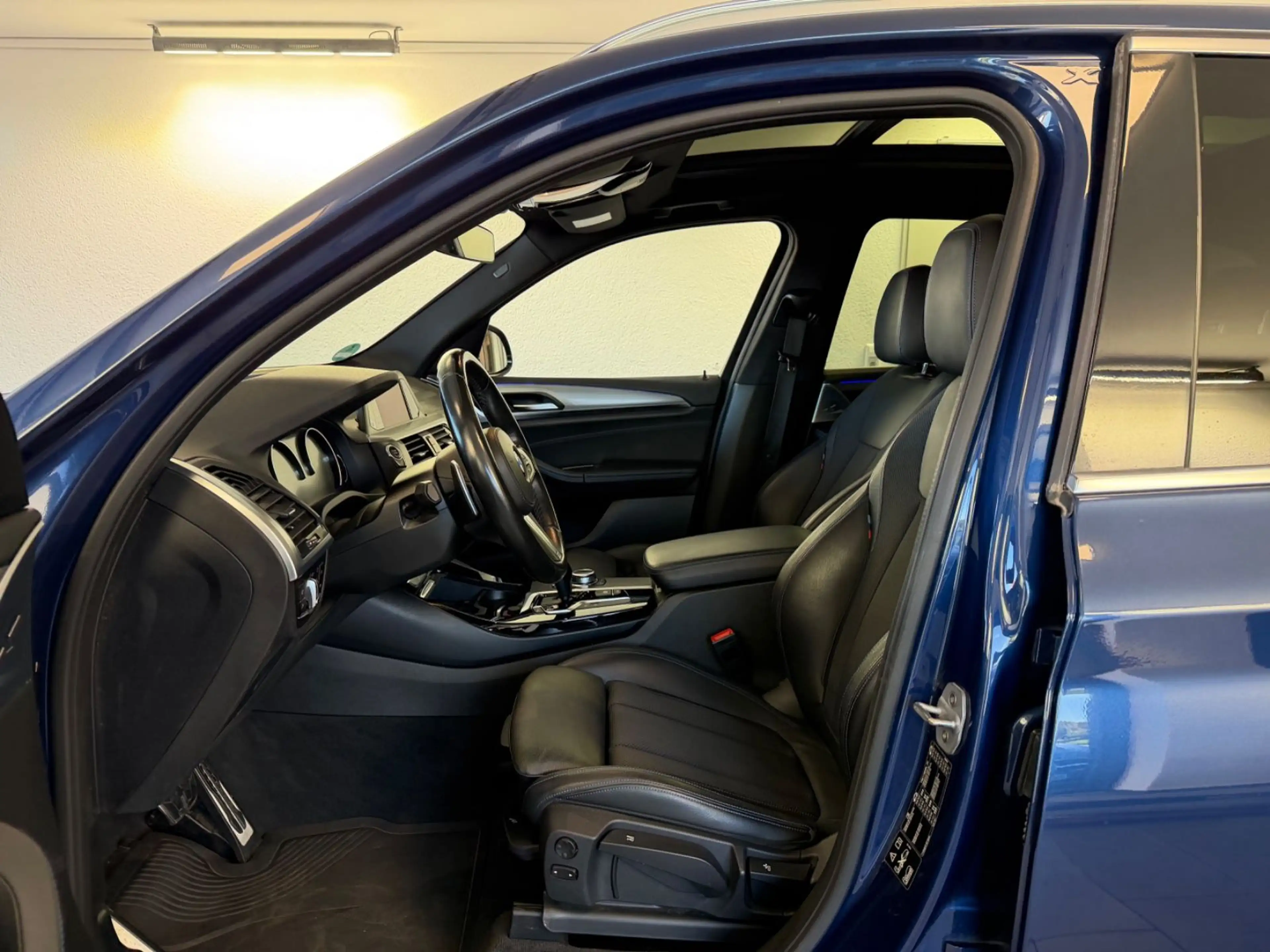 BMW X3 xDrive30i M Sport | Pano | AHK | Navi — photo 9