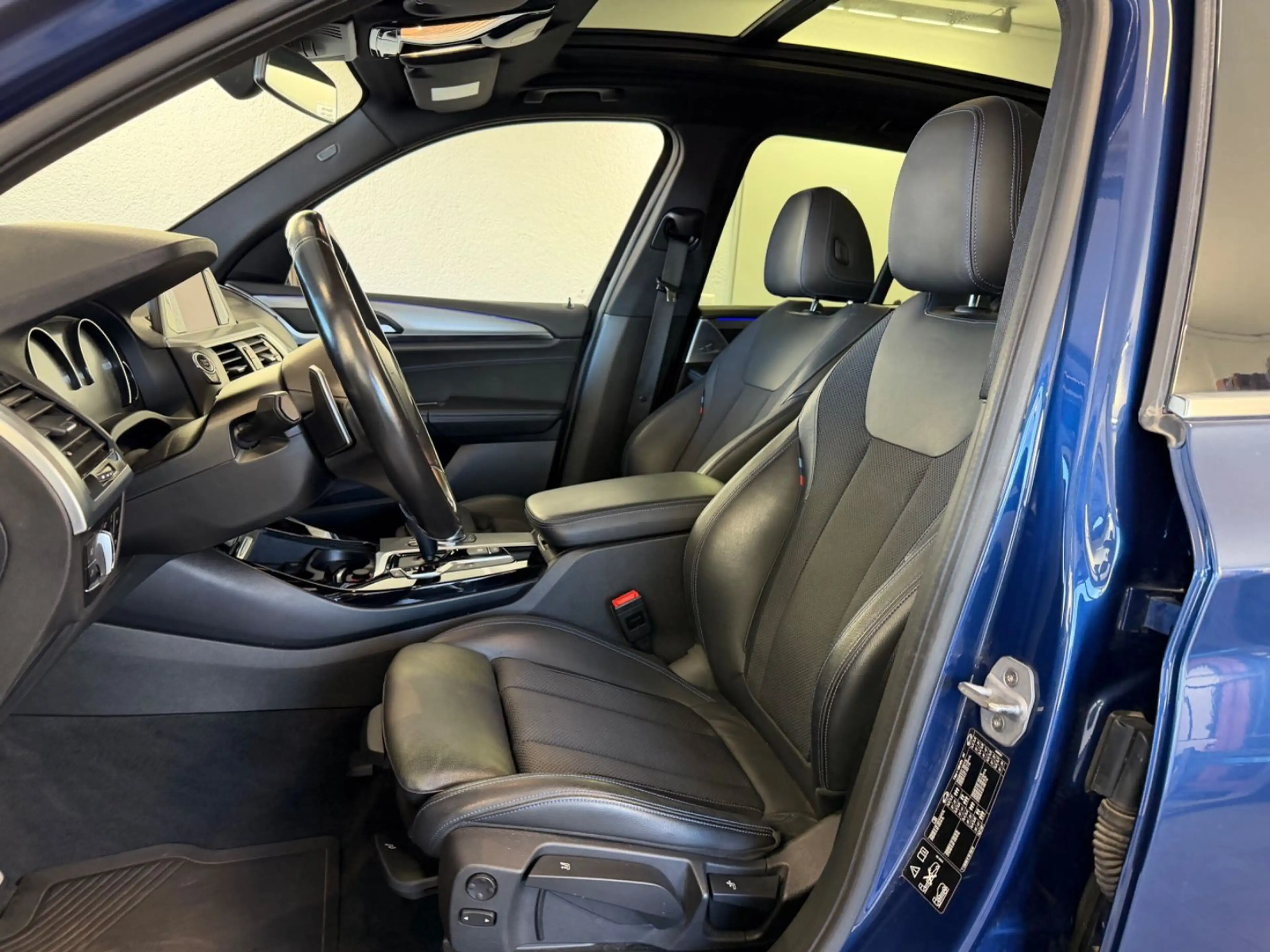 BMW X3 xDrive30i M Sport | Pano | AHK | Navi — photo 10