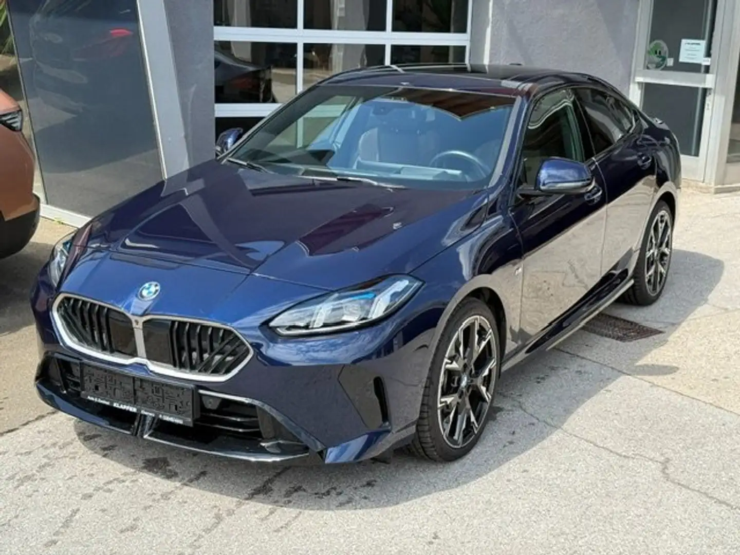 BMW 220 220 d M Sport Blau - 1