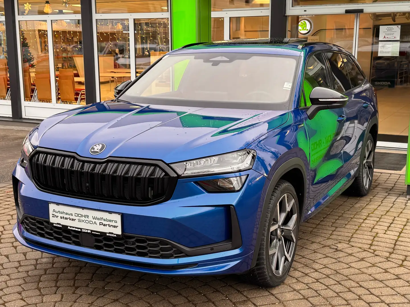 Skoda Kodiaq 2.0 TDI 142kW 4x4 Sportline Blau - 2