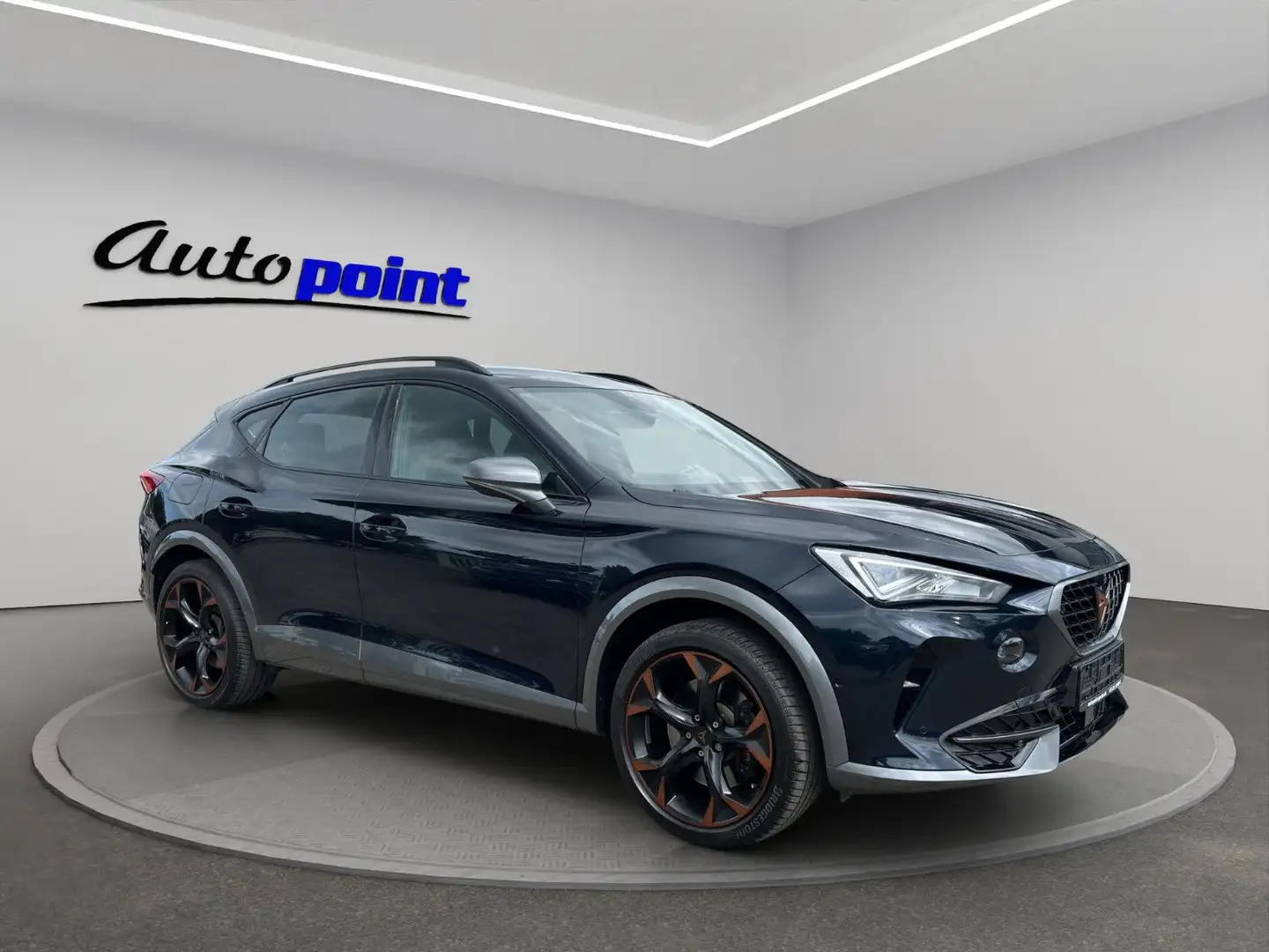 CUPRA Formentor 2.0 VZ 1.Hand AHK Navi Sound Blau - 2