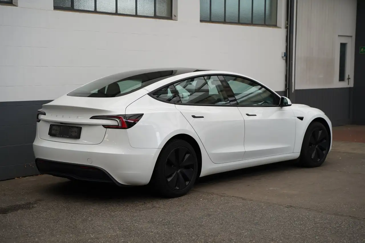Tesla Model 3 Standard Range + *Highland*, миниатюра 25