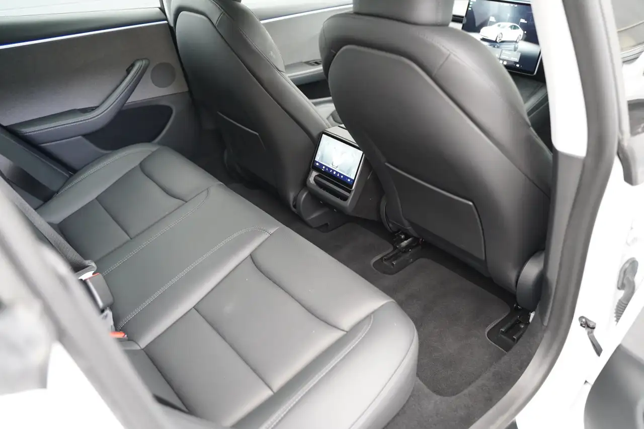Tesla Model 3 Standard Range + *Highland*, миниатюра 22