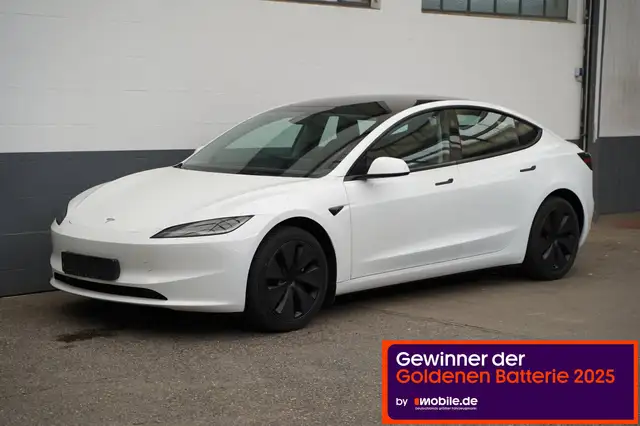 Tesla Model 3 Standard Range + *Highland*unfallfrei