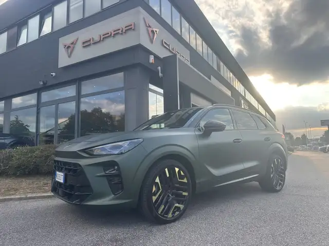 CUPRA Terramar 1.5 HYBRID DSG Tribe Edition