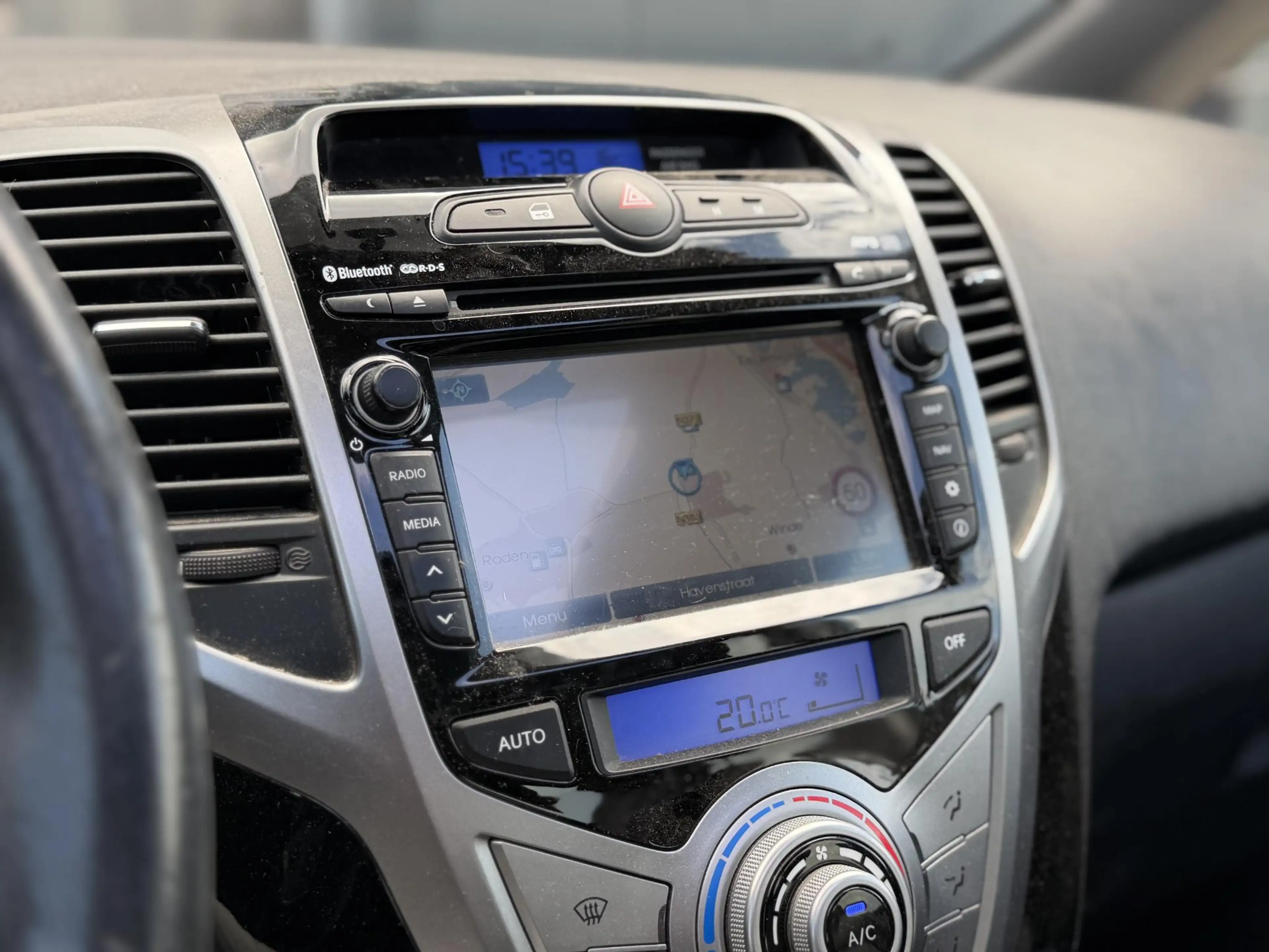 Hyundai iX20 1.6i i-Catcher Automaat - Schuif-/Kanteldak - Clim — photo 20