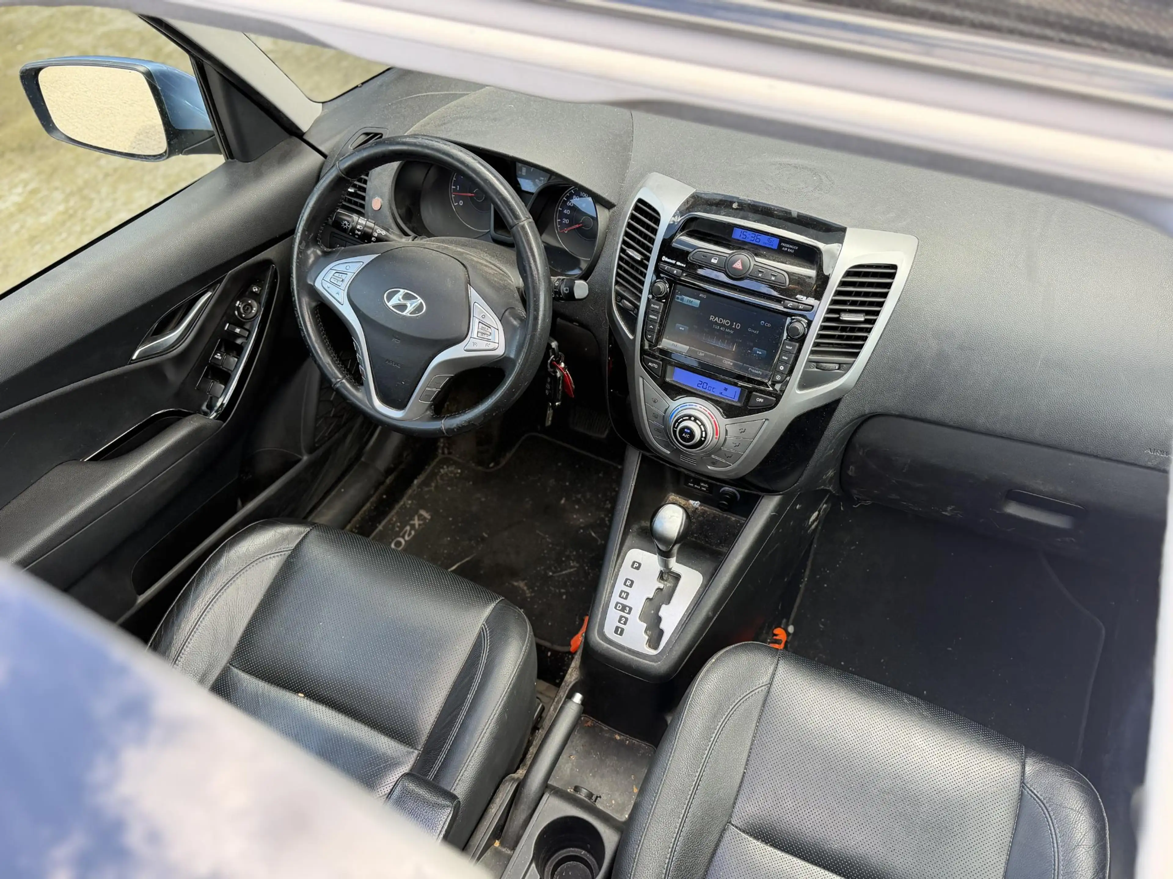 Hyundai iX20 1.6i i-Catcher Automaat - Schuif-/Kanteldak - Clim — photo 12