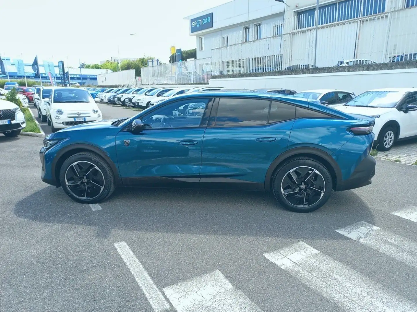 Peugeot 408 GT PureTech 130 EAT8 S&S aut. Bleu - 2