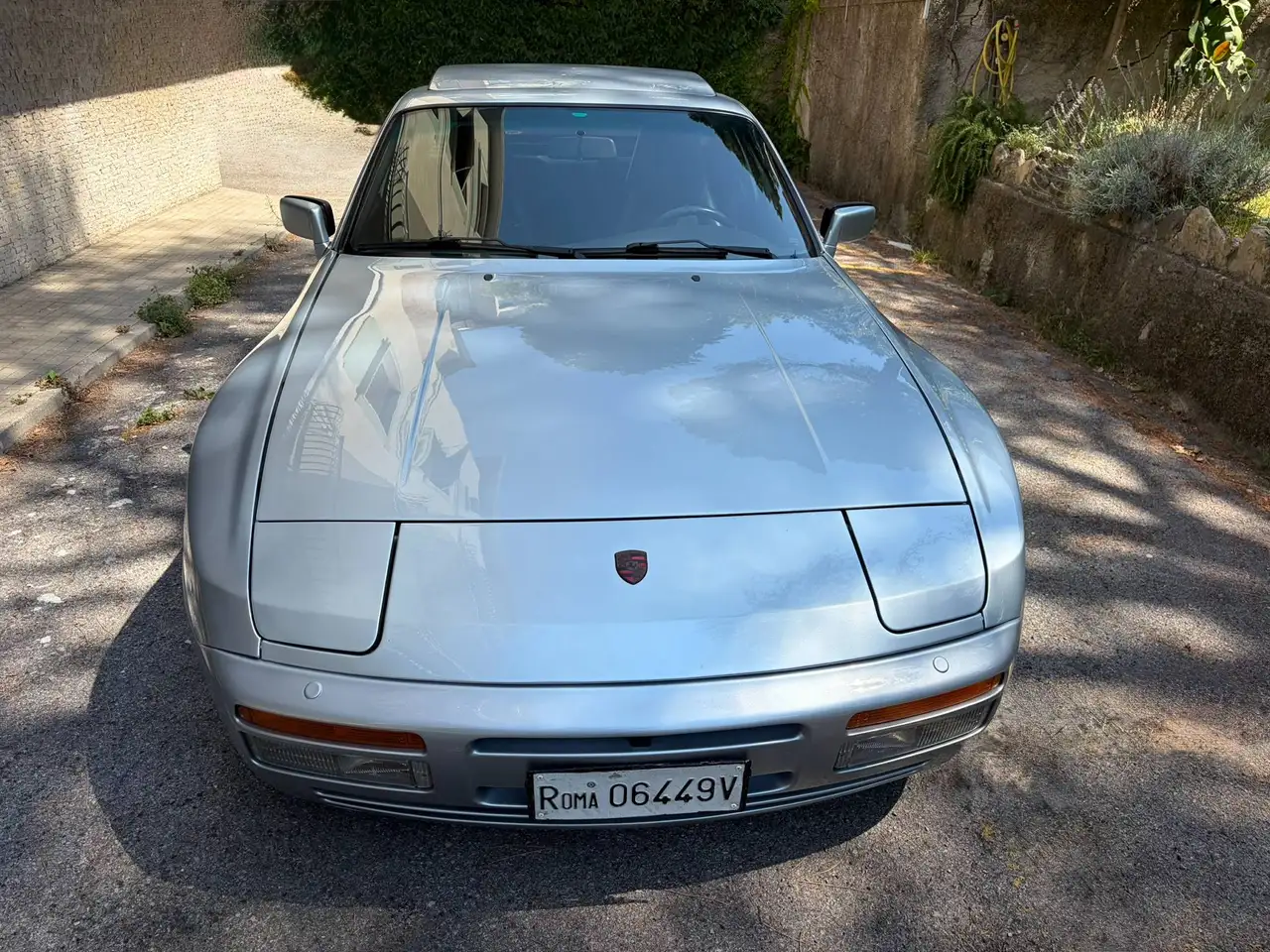 Porsche 944 Coupe 2.5 Turbo S, foto 2