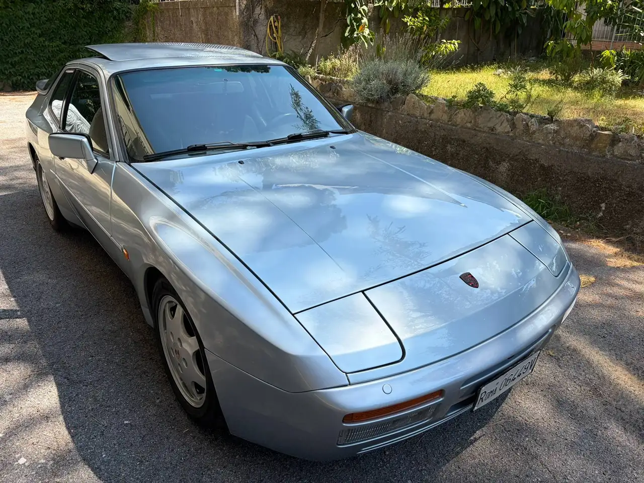 Porsche 944 Coupe 2.5 Turbo S, foto 1