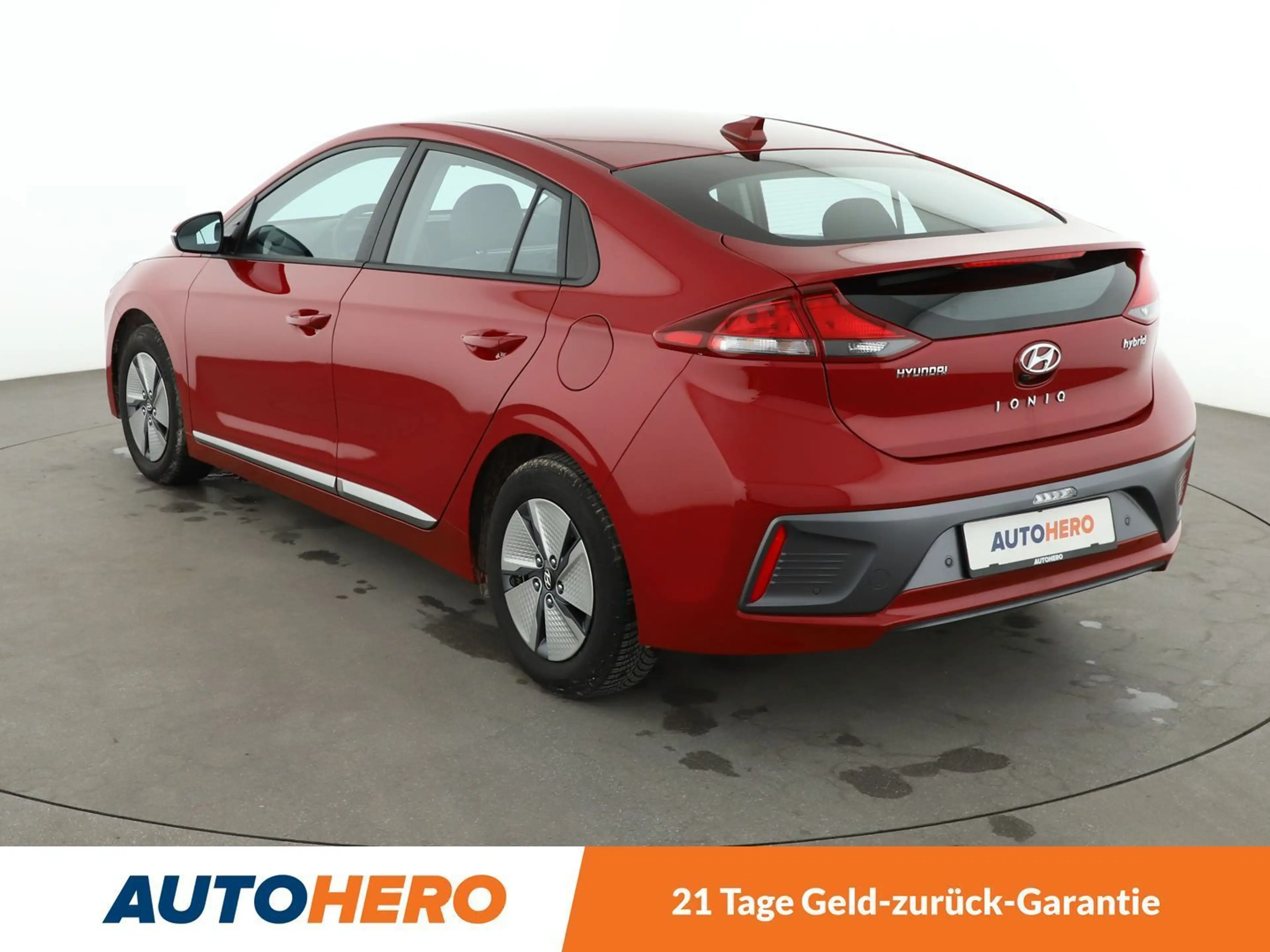 Hyundai IONIQ 1.6 Hybrid Aut.*CARPLAY*TEMPO*PDC*KLIMA* — photo 4