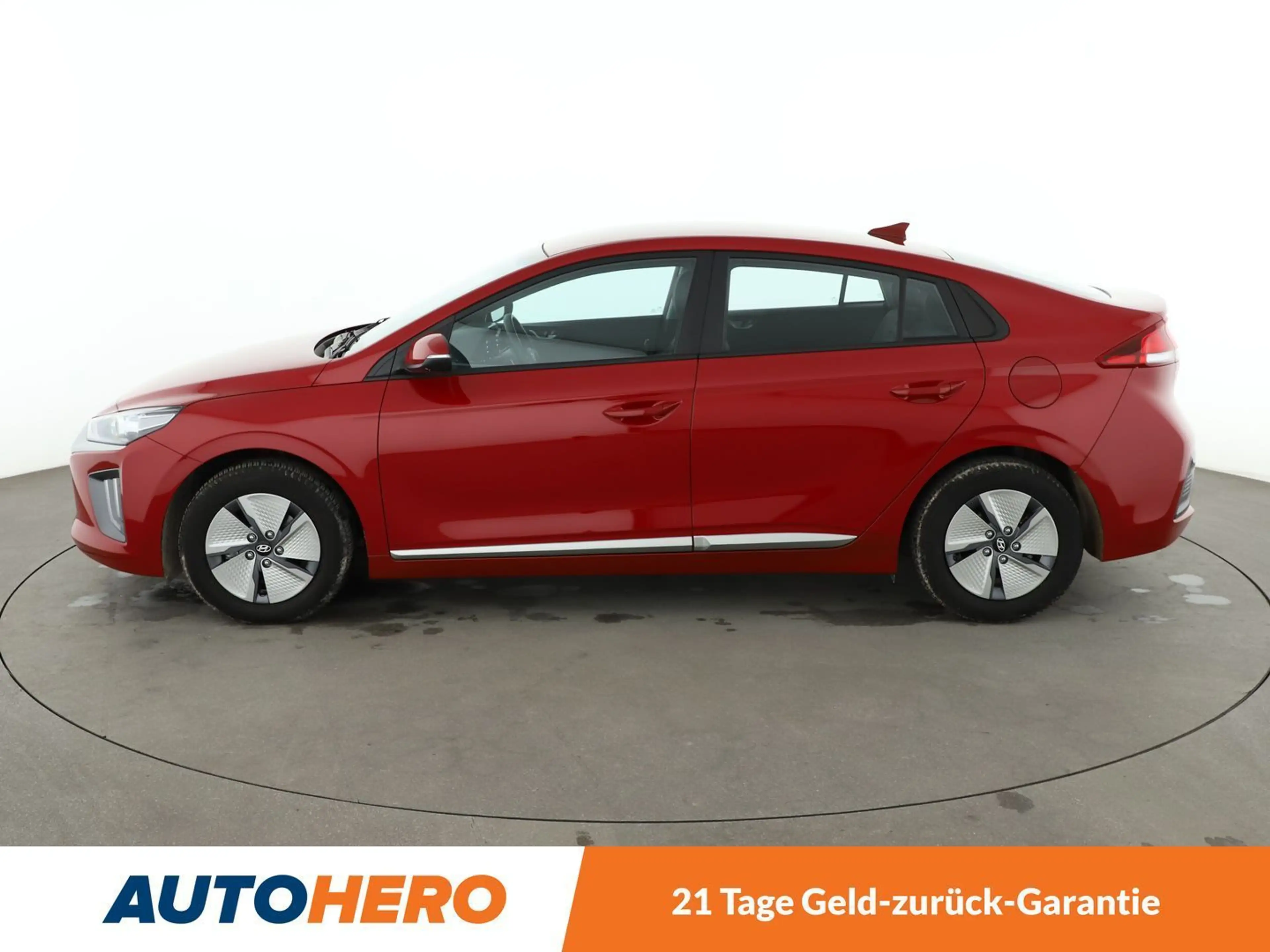 Hyundai IONIQ 1.6 Hybrid Aut.*CARPLAY*TEMPO*PDC*KLIMA* — photo 3