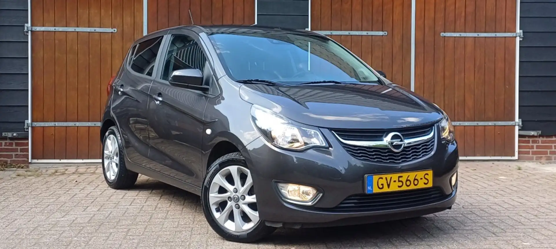 Opel Karl 1.0 ecoFLEX Cosmo, Bluetooth, All seasonbanden, Le Grijs - 1