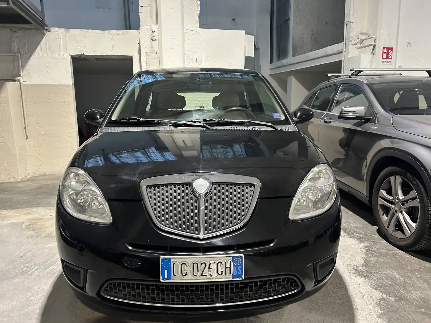 Lancia Ypsilon 1.2 8v Argento - 1