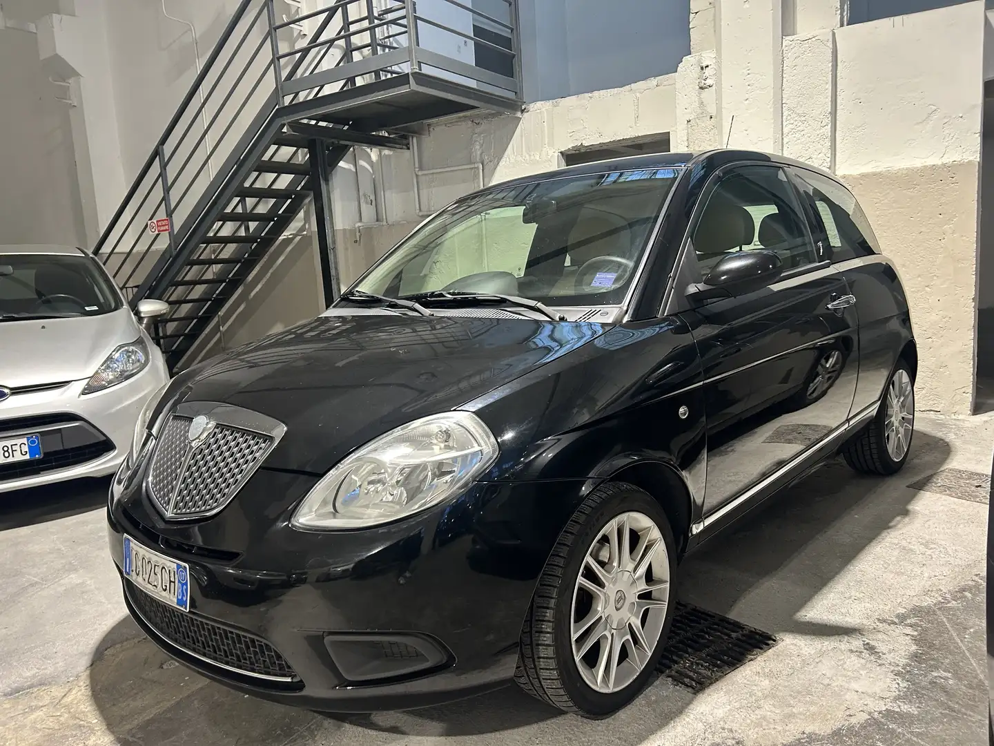 Lancia Ypsilon 1.2 8v Argento - 2