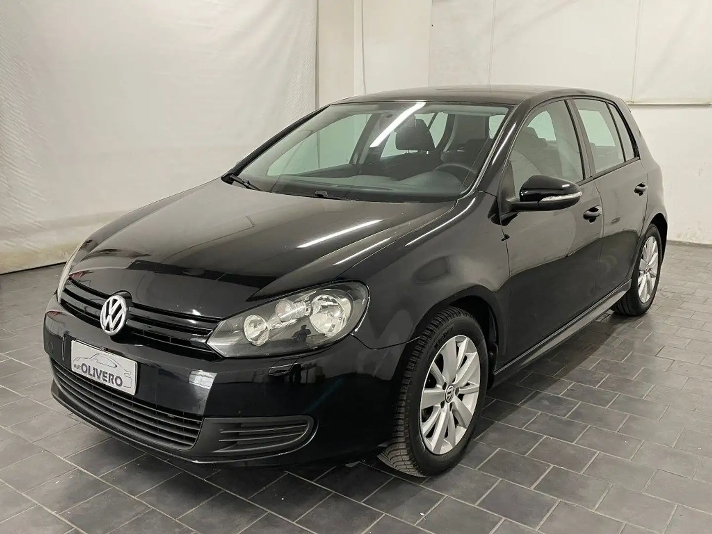 Volkswagen Golf 1.6 TDI 105cv 5p. Sport Edition Schwarz - 2