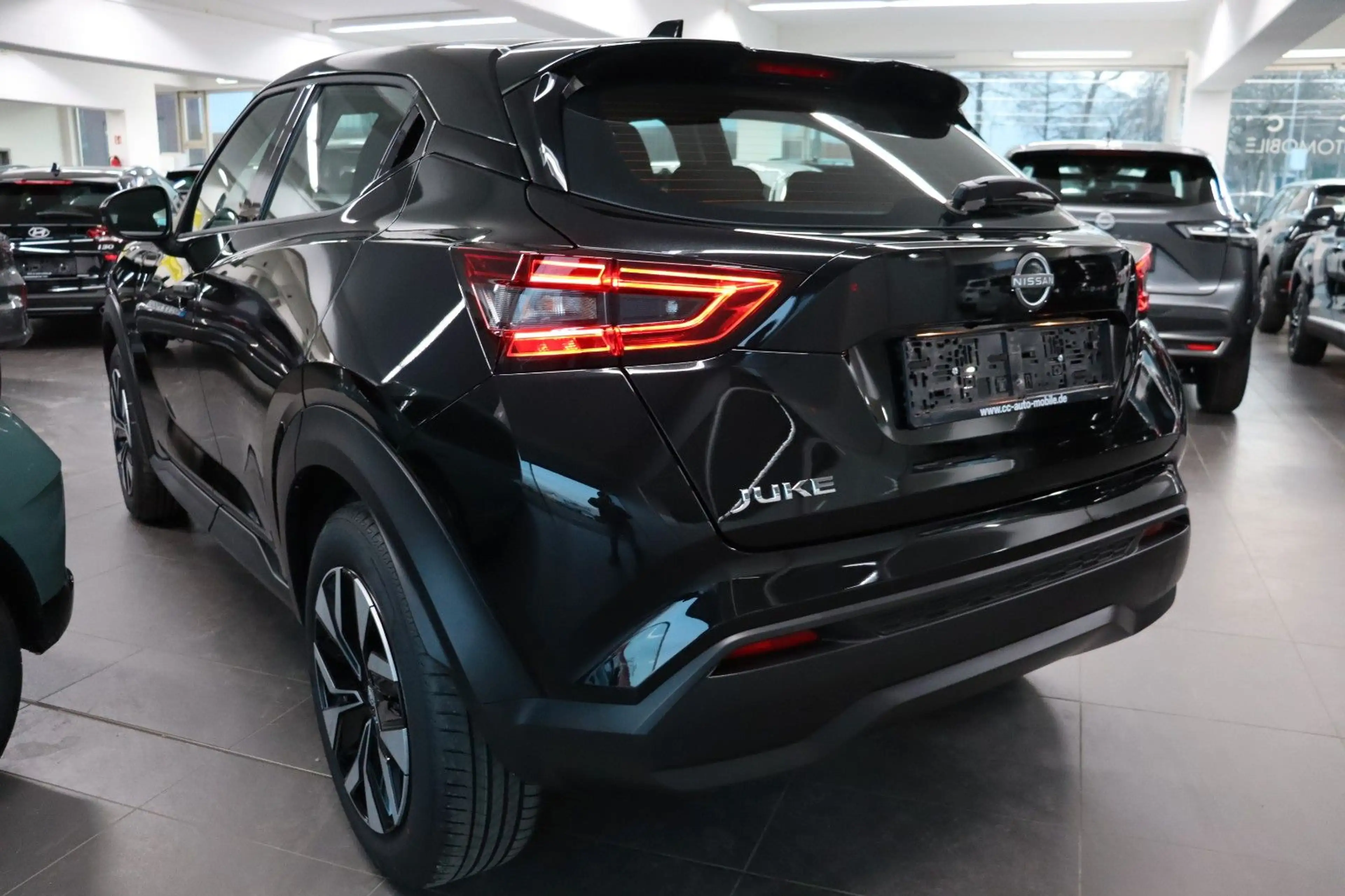 Nissan Juke 1.0 AT MJ2025 Acenta Carpl LED Klimaaut SHZ — photo 6