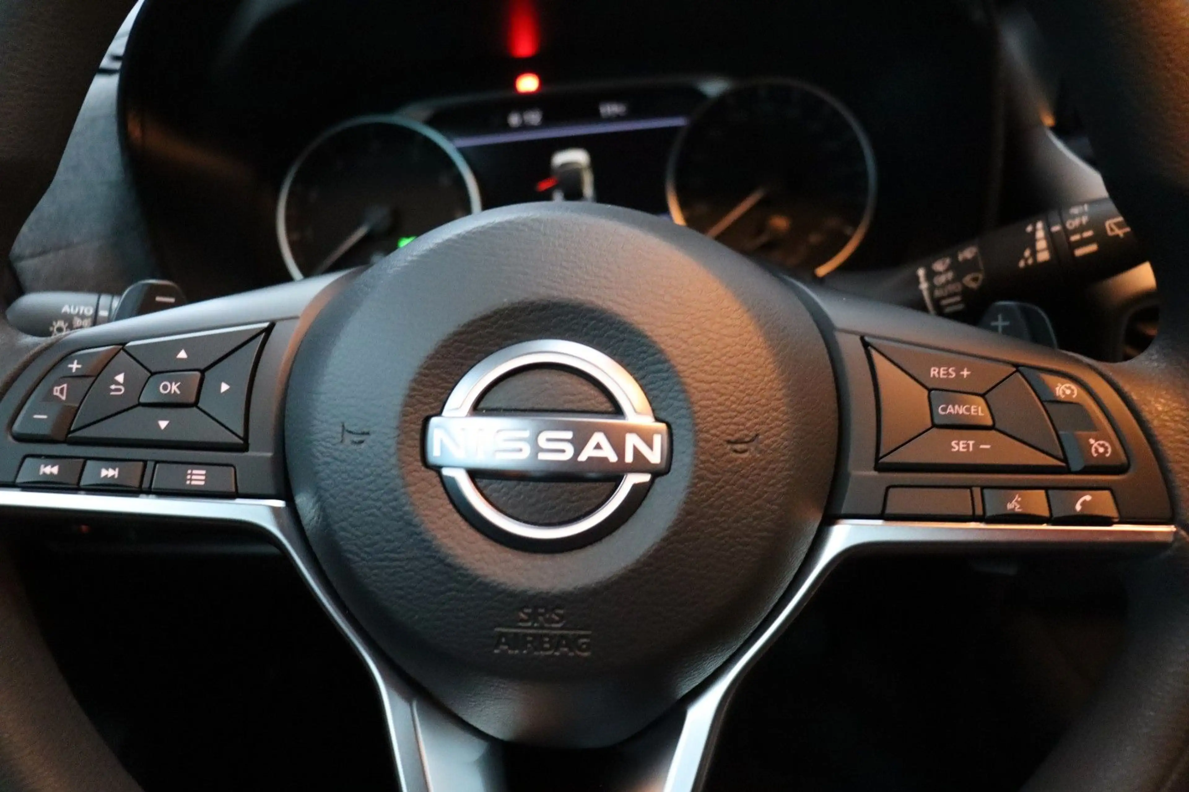 Nissan Juke 1.0 AT MJ2025 Acenta Carpl LED Klimaaut SHZ — photo 9