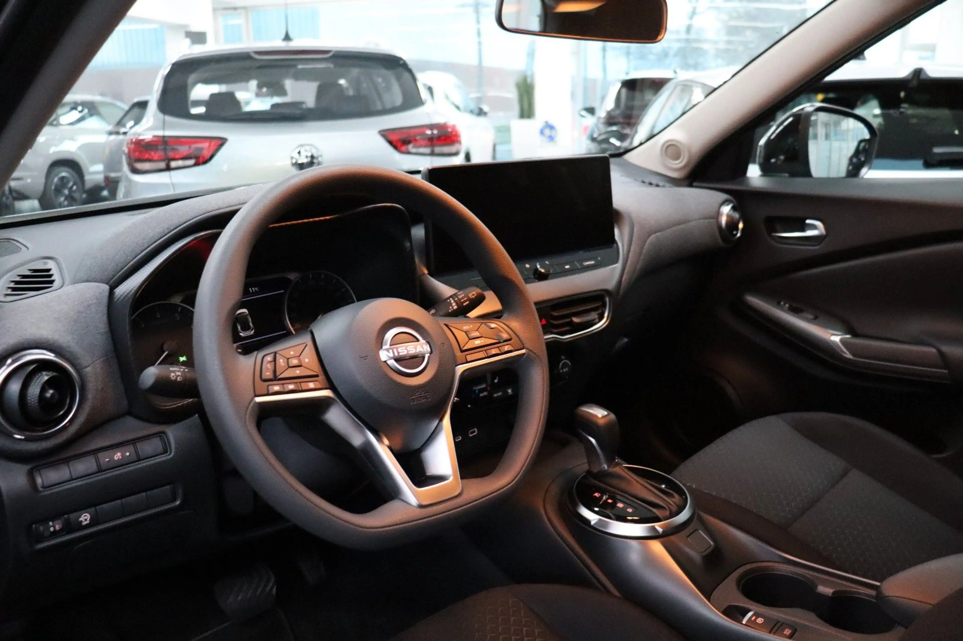 Nissan Juke 1.0 AT MJ2025 Acenta Carpl LED Klimaaut SHZ — photo 11