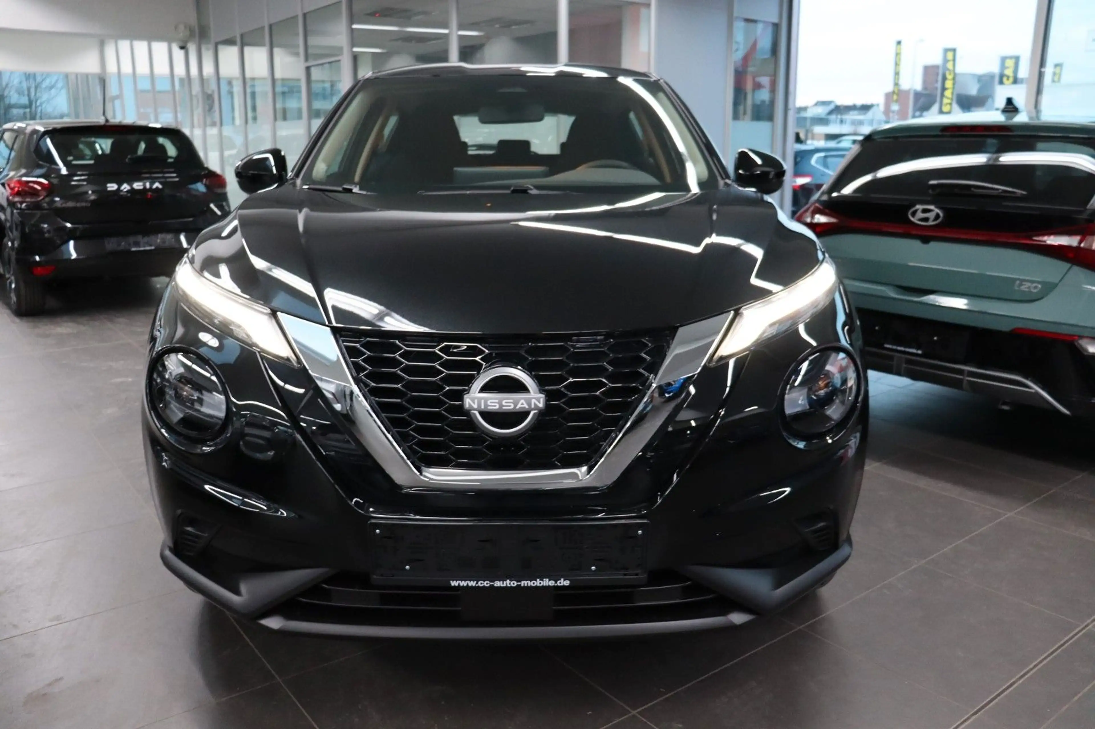 Nissan Juke 1.0 AT MJ2025 Acenta Carpl LED Klimaaut SHZ — photo 2