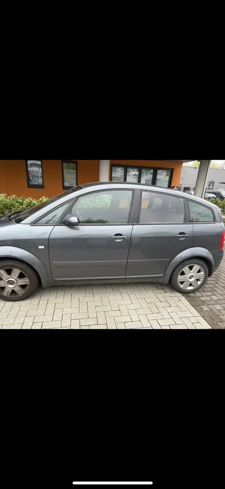 Audi A2