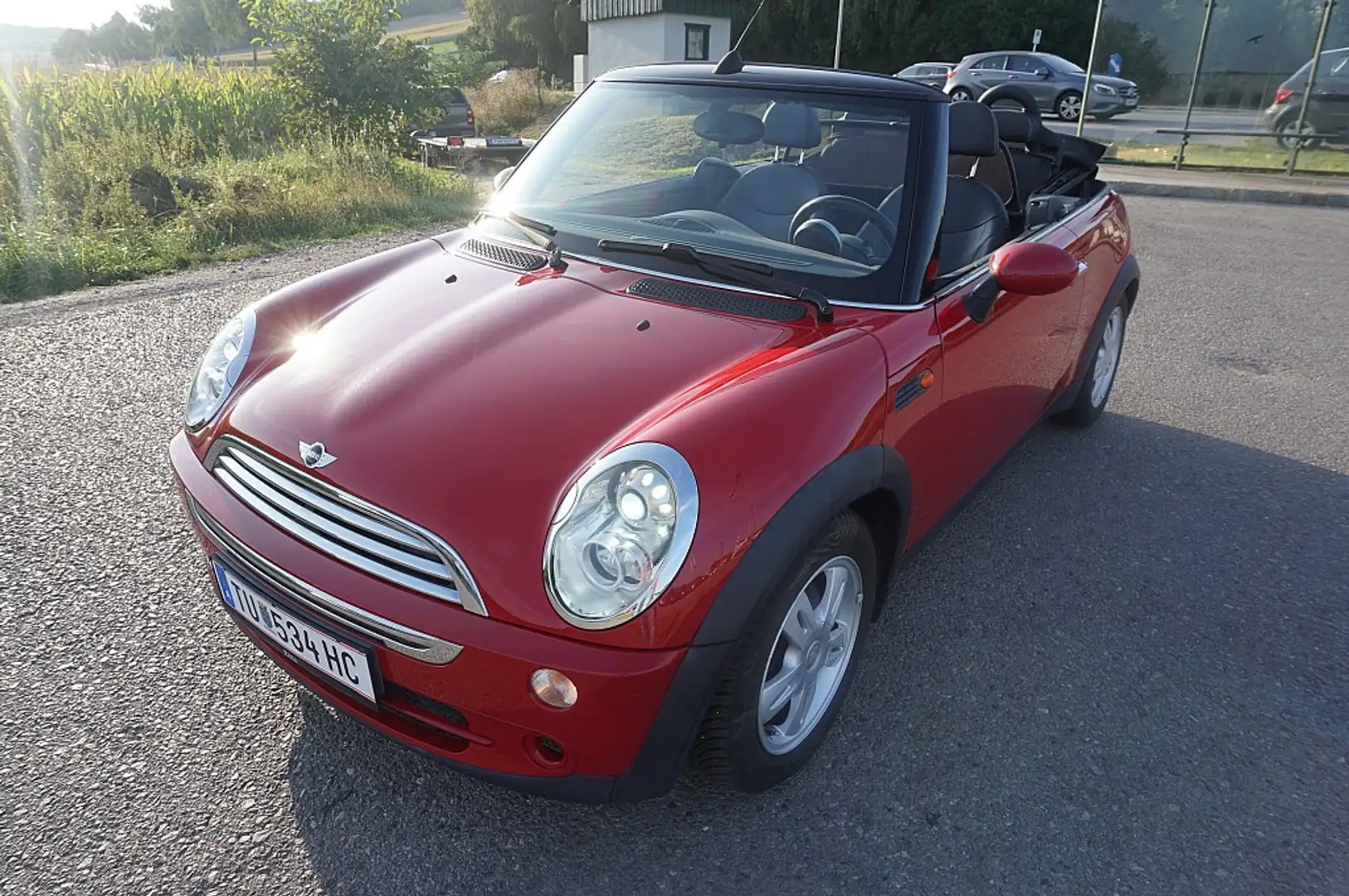 MINI Cooper Cabrio MINI COOPER Cabrio Rot - 1
