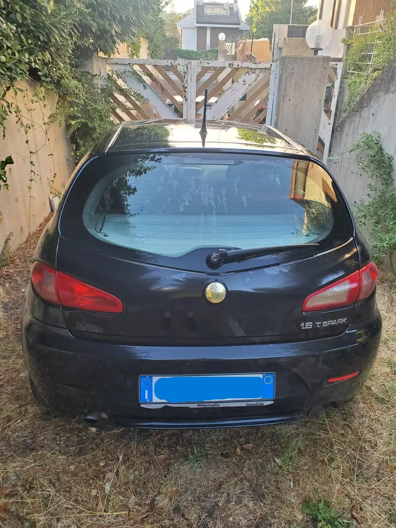 Alfa Romeo 147 147 benzina/GPL 1.6 Distinctive 120cv Nero - 2