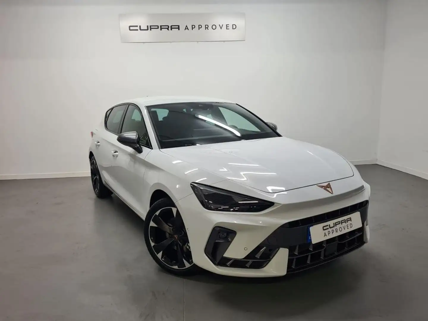 CUPRA Leon 1.5 eTSI 110 DSG Blanc - 1