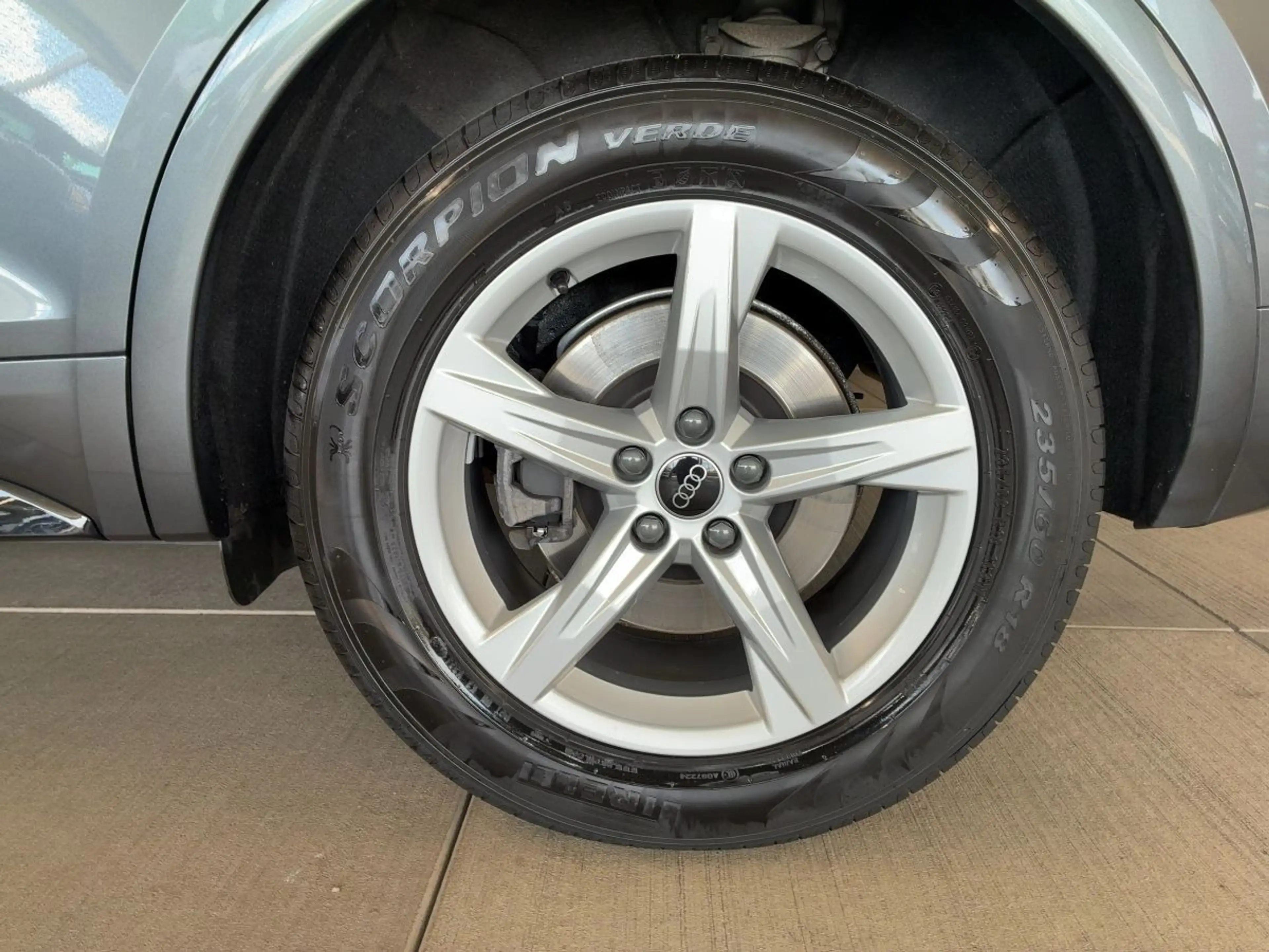 Audi Q5 40 TFSI quattro S tronic S line ACC — photo 12