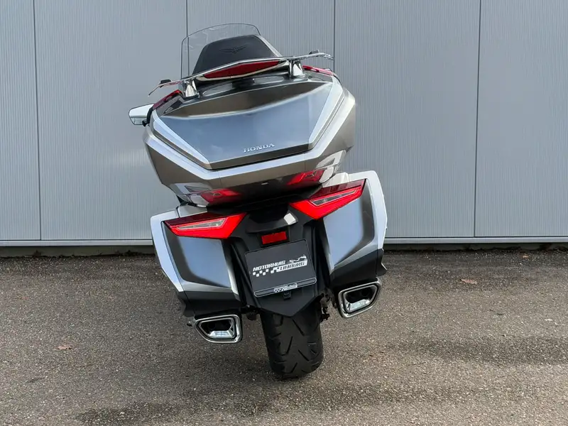 Honda GL 1800 - foto 6