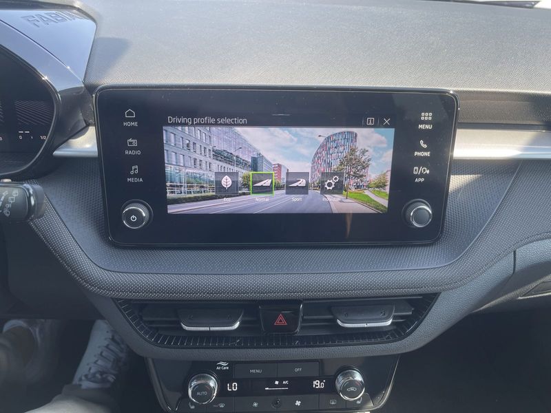 Skoda Fabia Selection 1.0TSI EPH Carplay Kessy Sitzhzg — photo 15