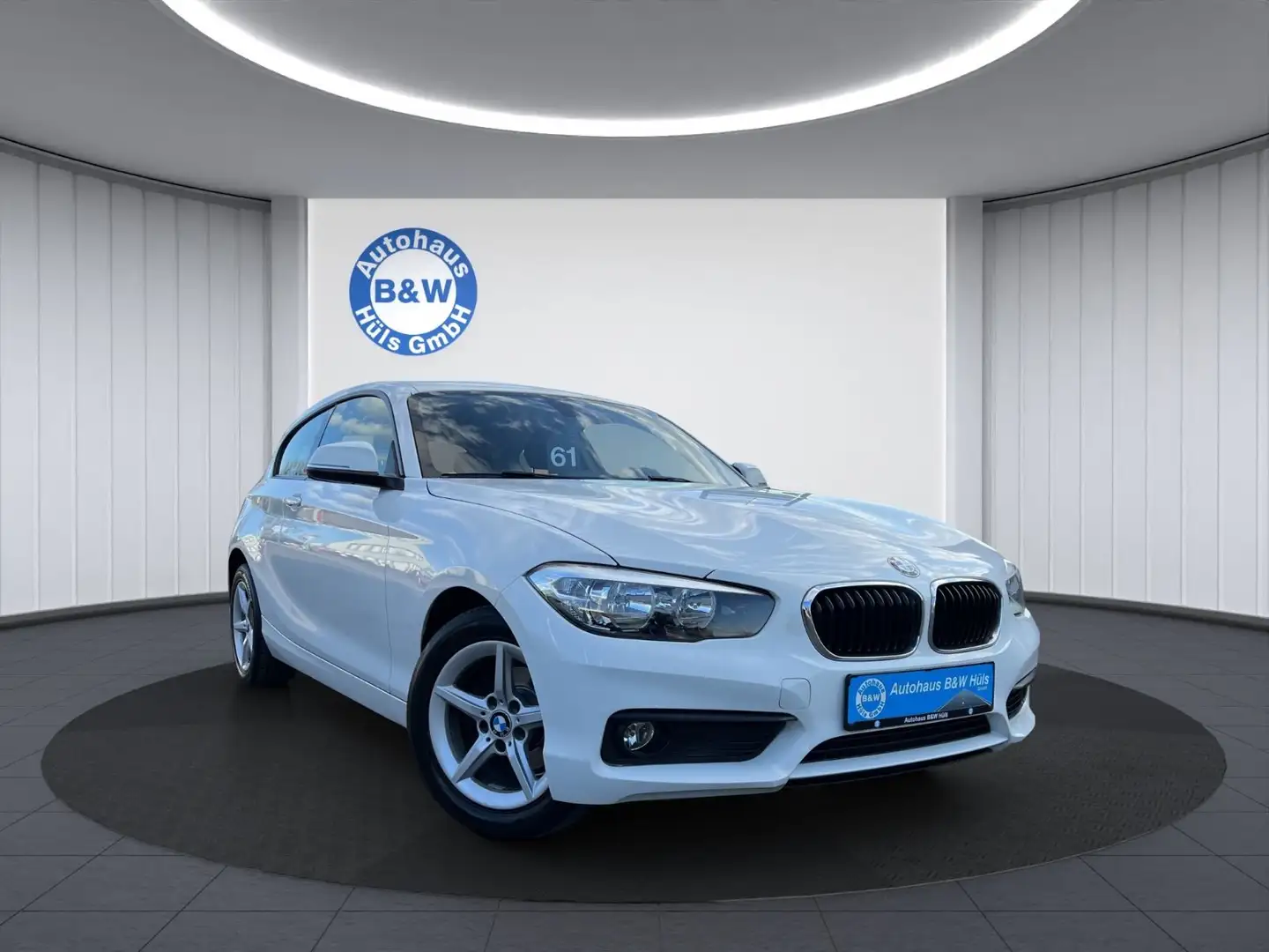 BMW 116 i Lim. 3-Trg KLIMA*SHZ*ALU*LED Weiß - 1