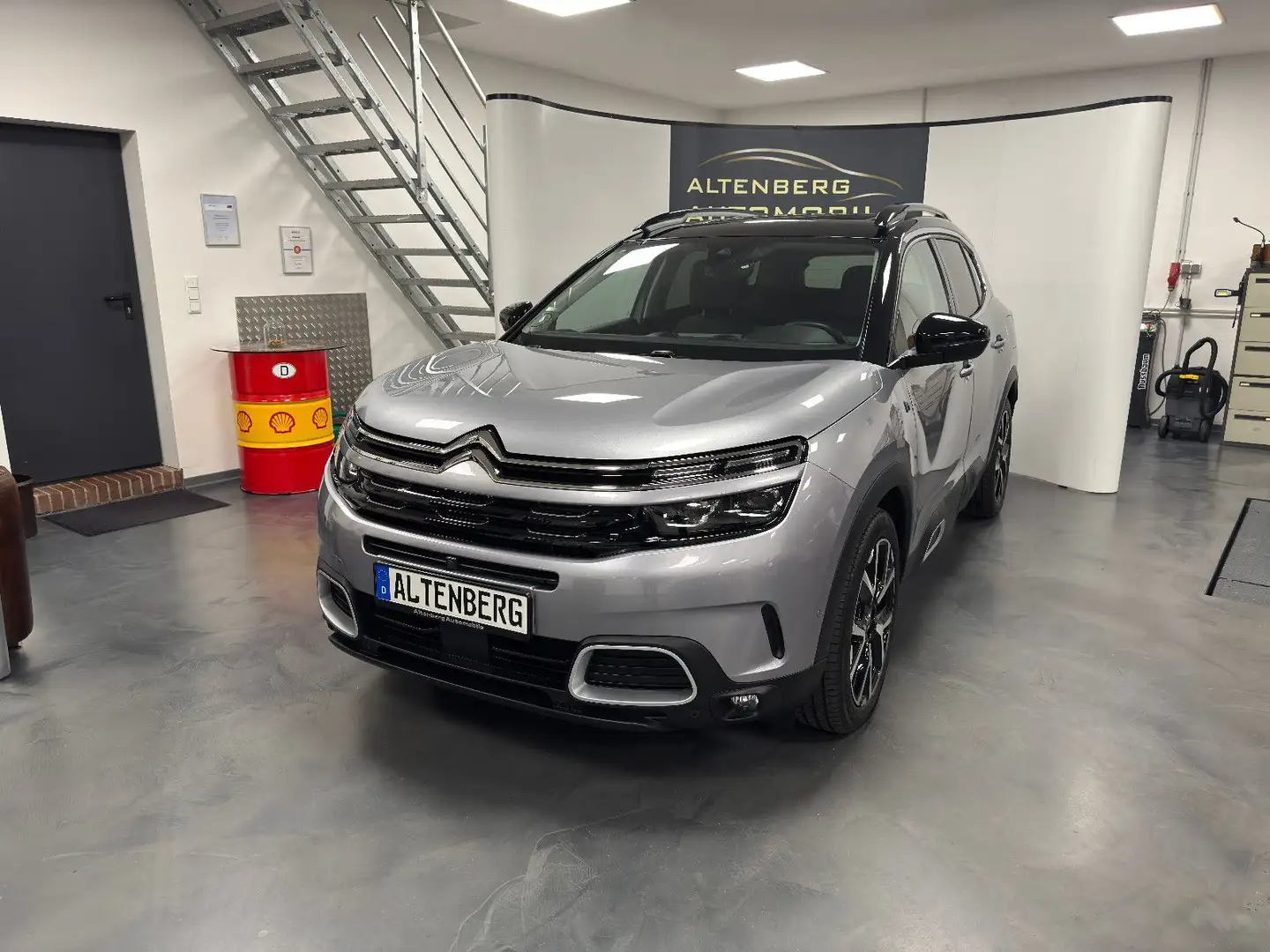 Citroen C5 Aircross Shine Pack Hybrid Pano LED AHK ACC Grau - 1