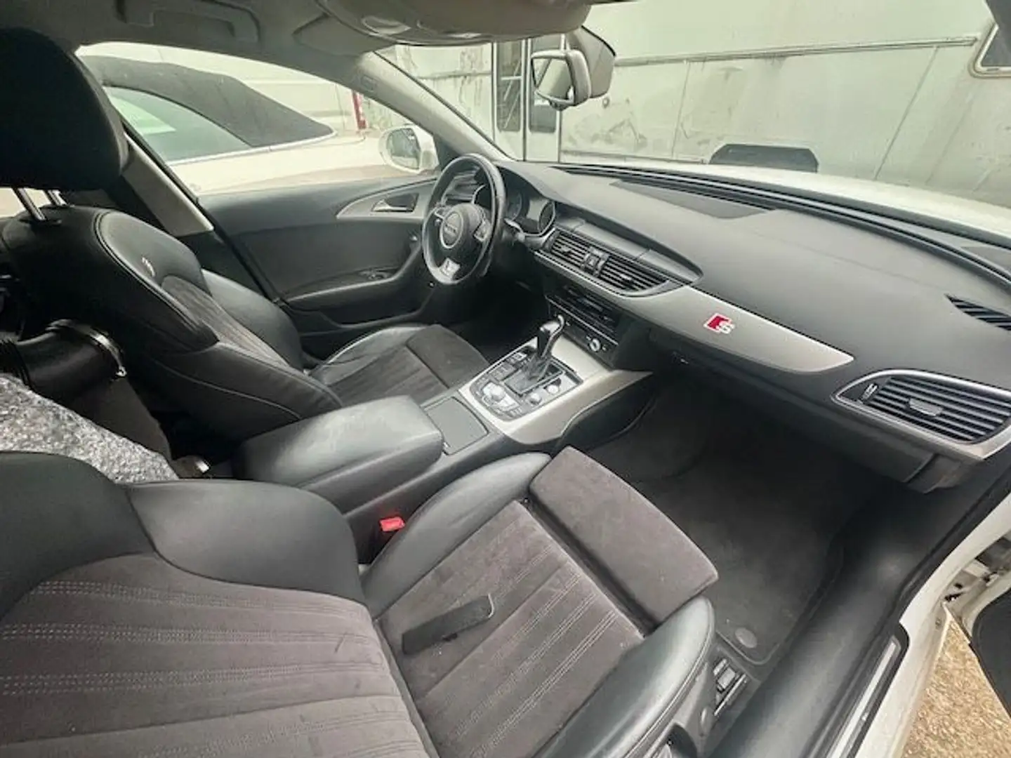 Audi A6 Avant 3.0 TDI S LINE Weiß - 2