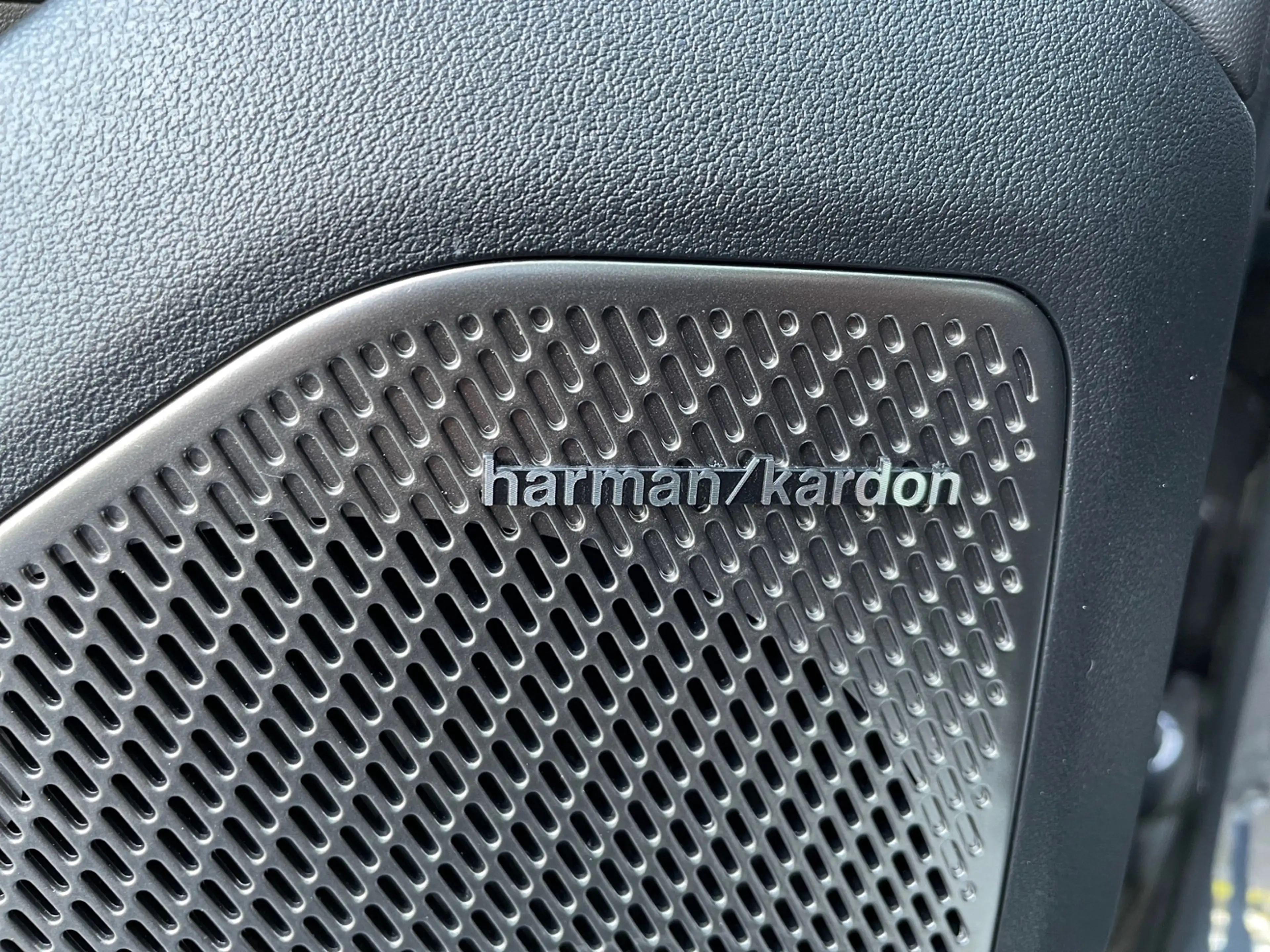 Kia EV4 Earth 81,4 Pano Harman Kard. 360 — photo 13