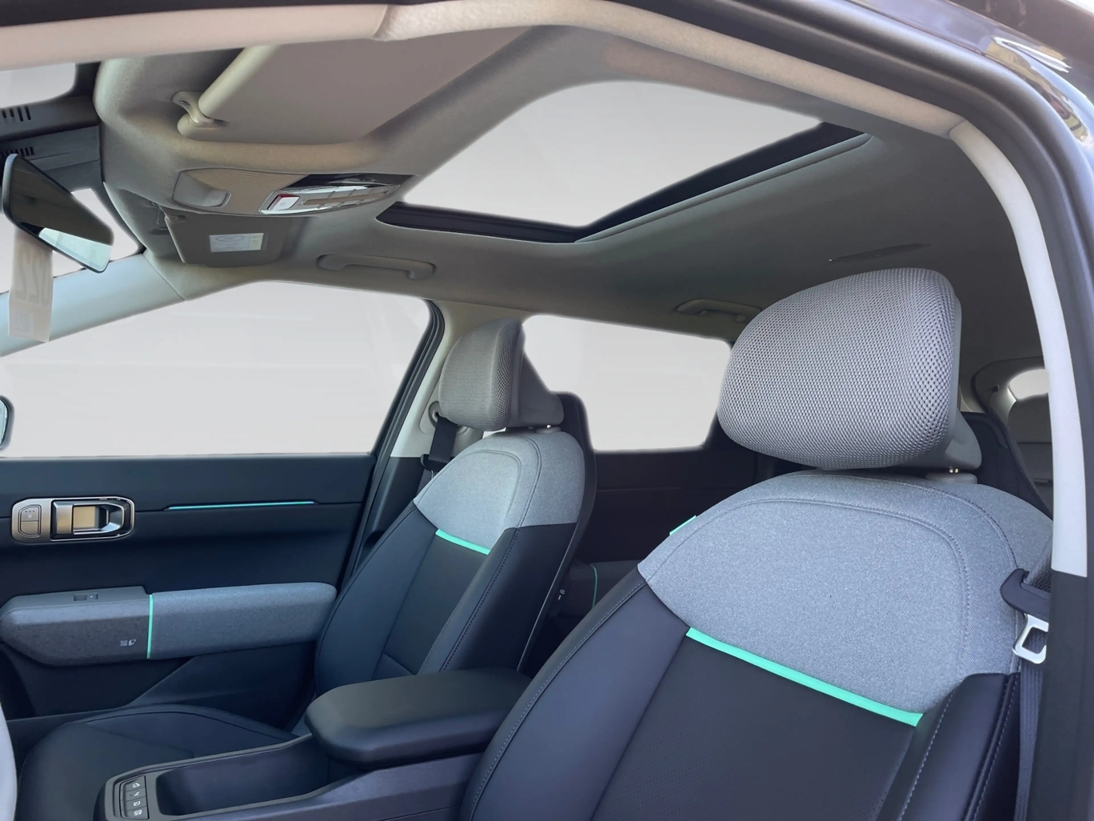 Kia EV4 Earth 81,4 Pano Harman Kard. 360 — photo 10