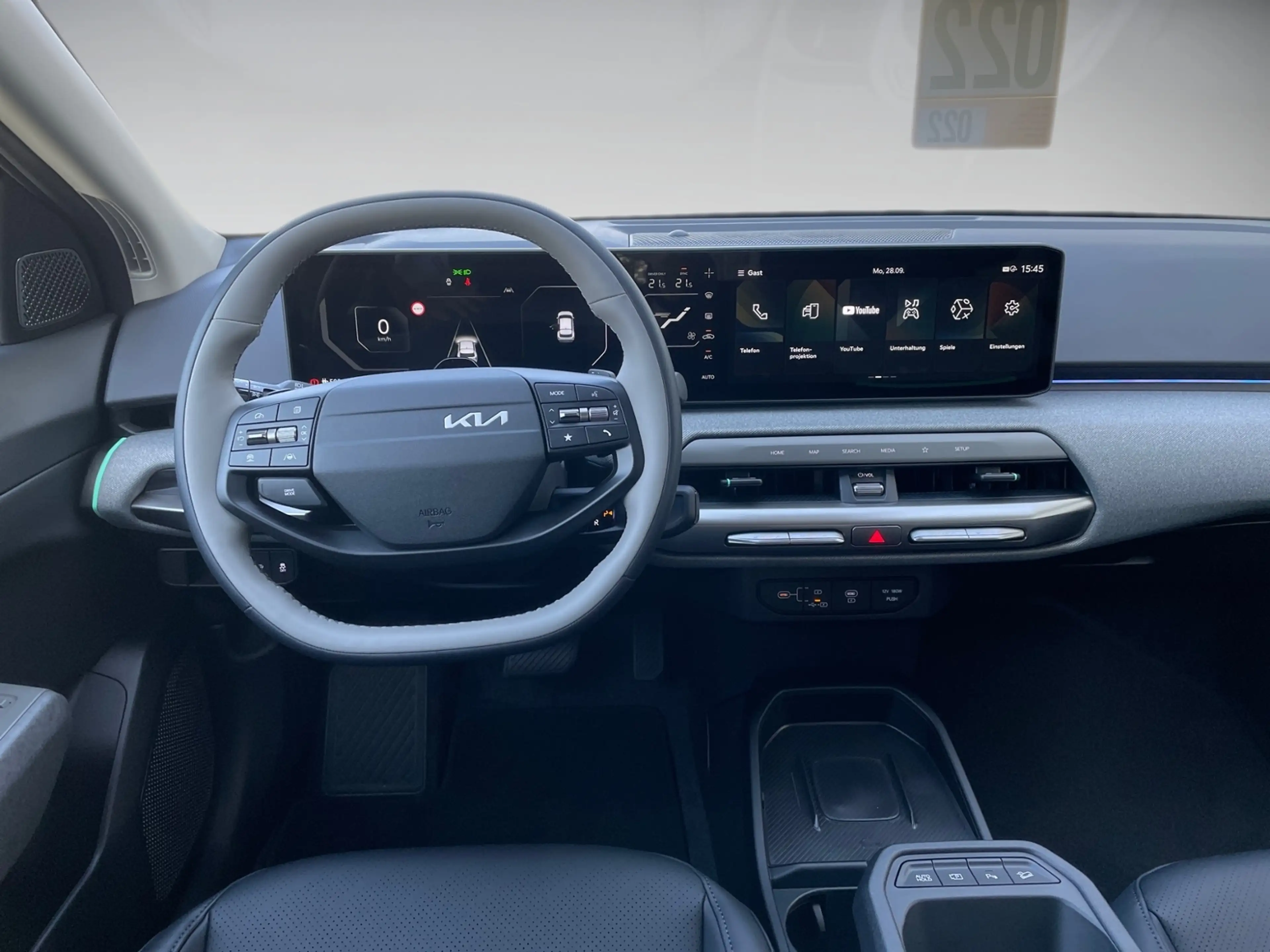 Kia EV4 Earth 81,4 Pano Harman Kard. 360 — photo 9
