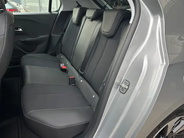 Opel Corsa view 11