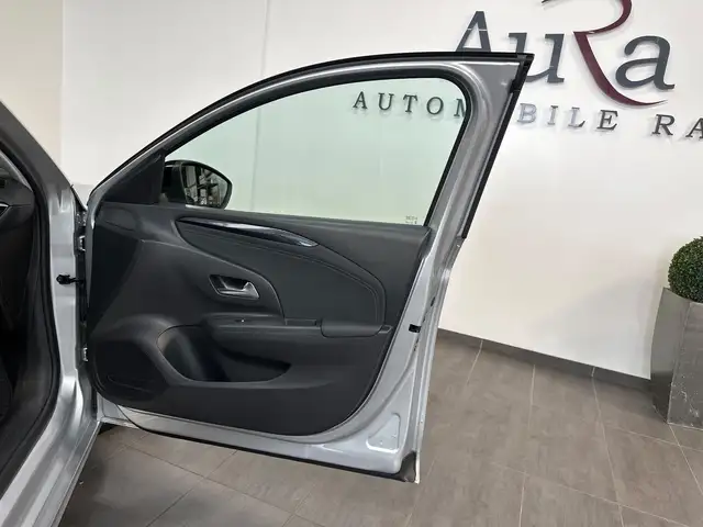 Opel Corsa view 7
