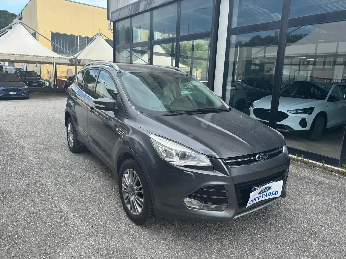 Ford Kuga 2.0 TDCI 163 CV 4WD Powershift Titanium Gris - 1