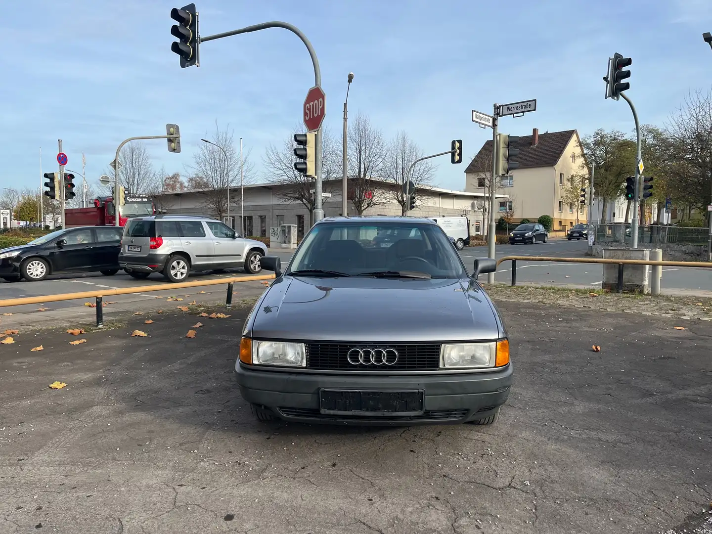 Audi 80 1.8-S*REIFEN*NEUWERTIG*SCHIEBEDACH*SERVOLENKUNG* Grau - 2