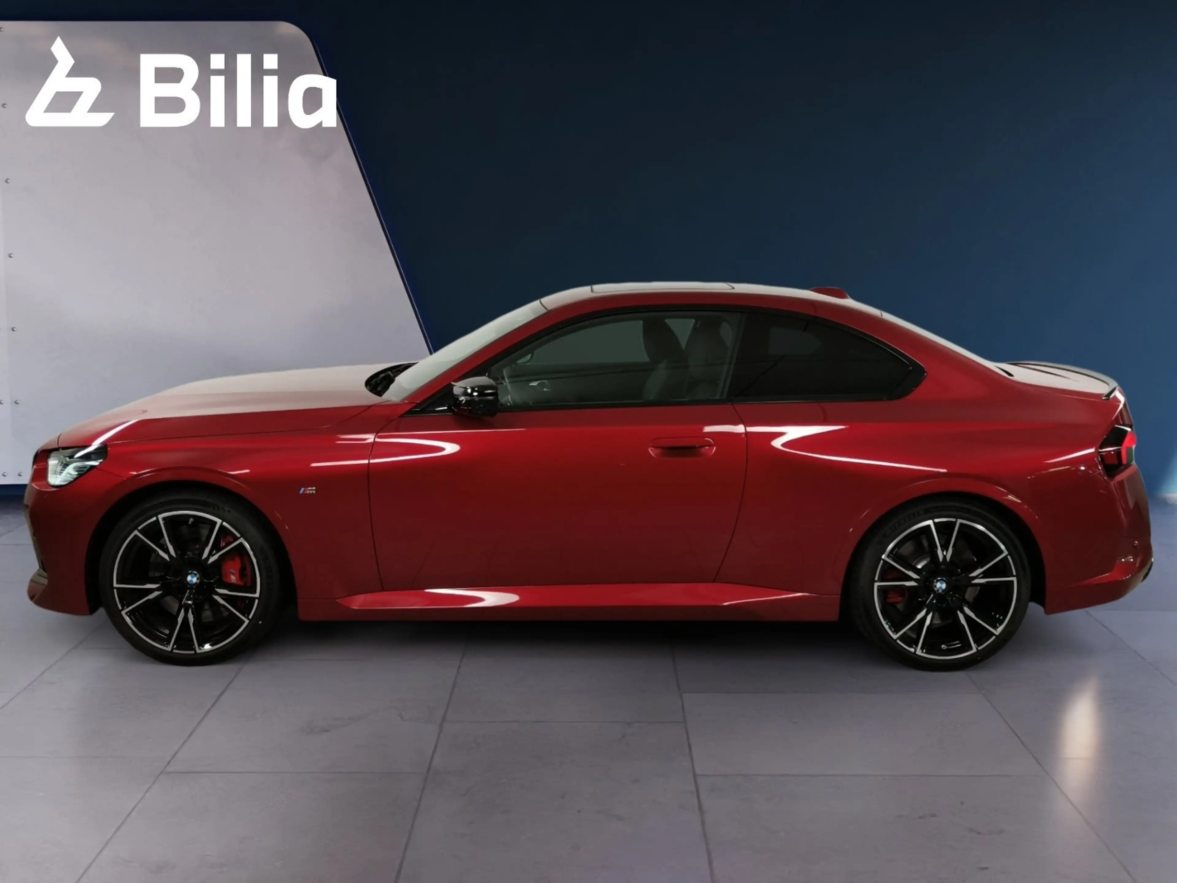 BMW 240 M240i xDrive — photo 12