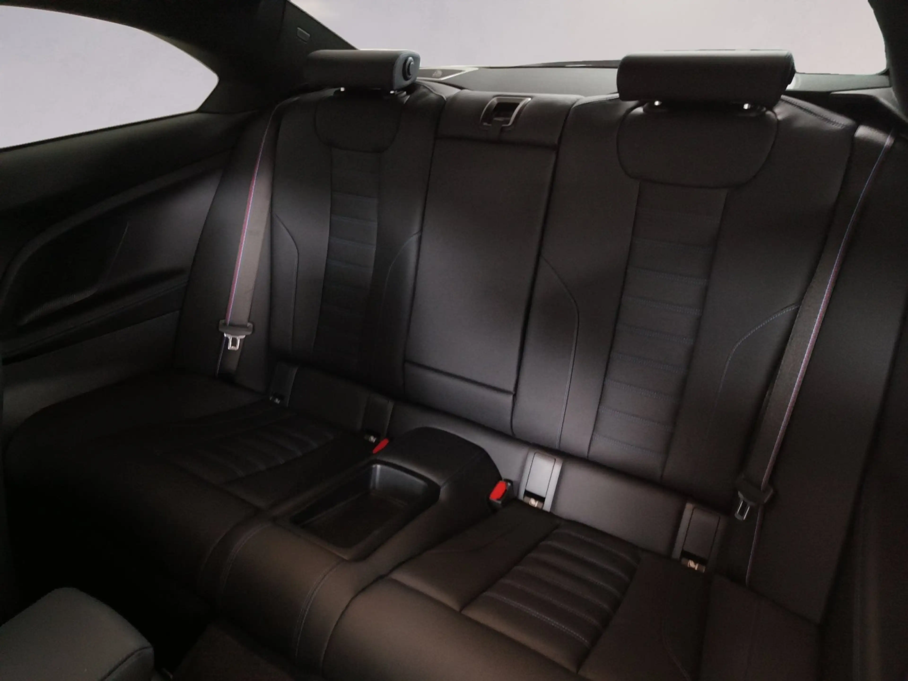 BMW 240 M240i xDrive — photo 9