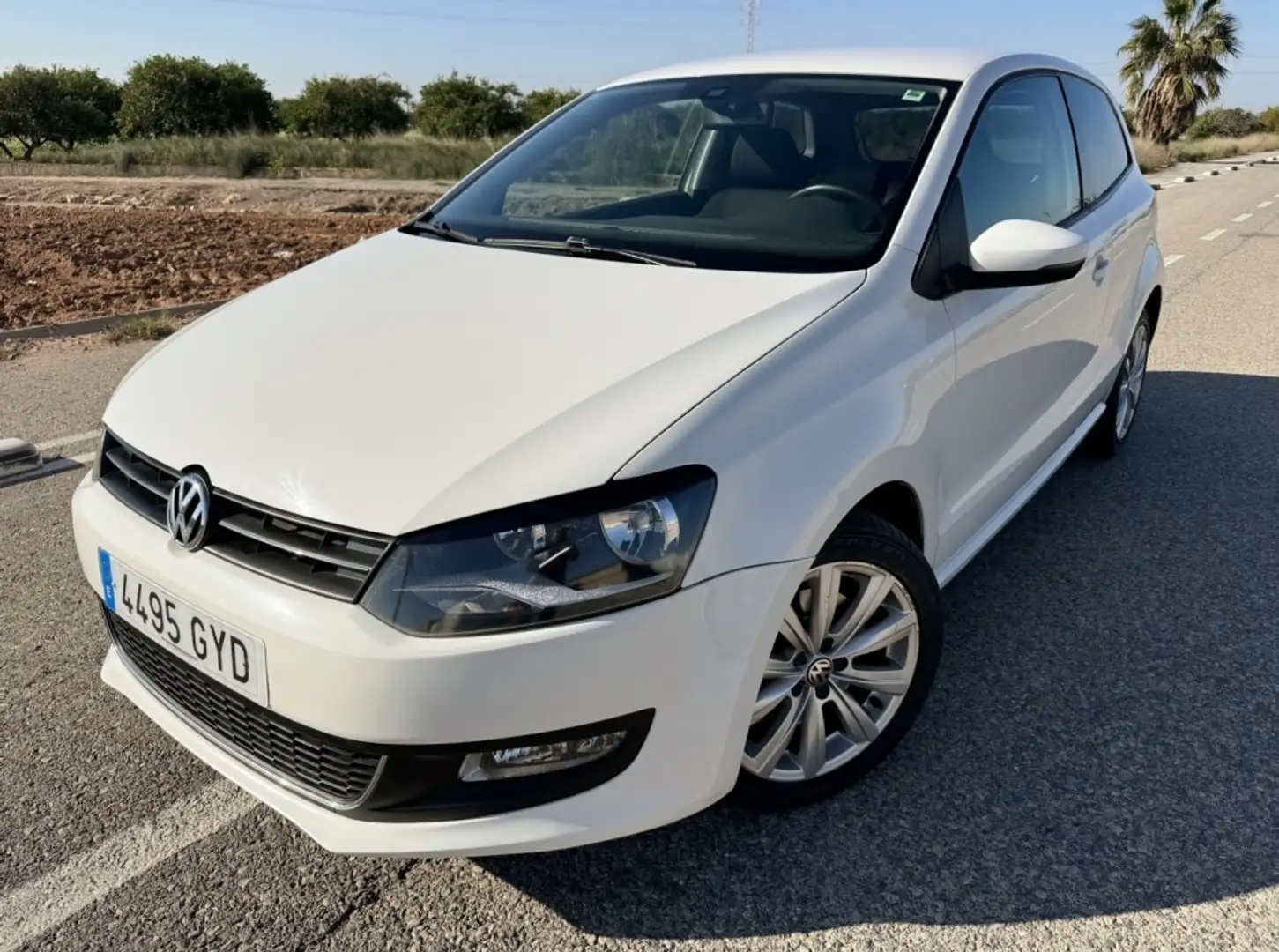 Volkswagen Polo 1.6TDI Sport 105 Blanc - 1