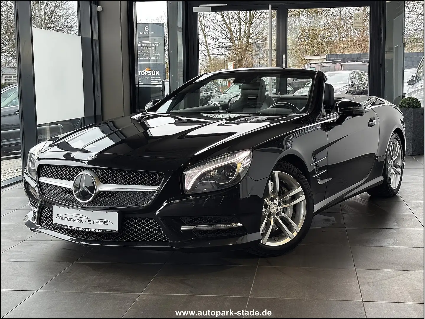 Mercedes-Benz SL 500 1.Hand lückenlos SH Panorama Bi-Xen Ass. Schwarz - 2
