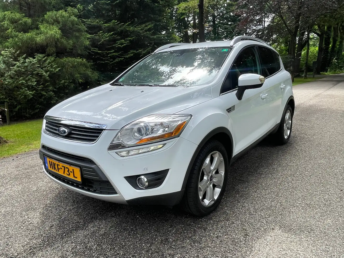 Ford Kuga 2.5 20V Titanium Blanco - 1