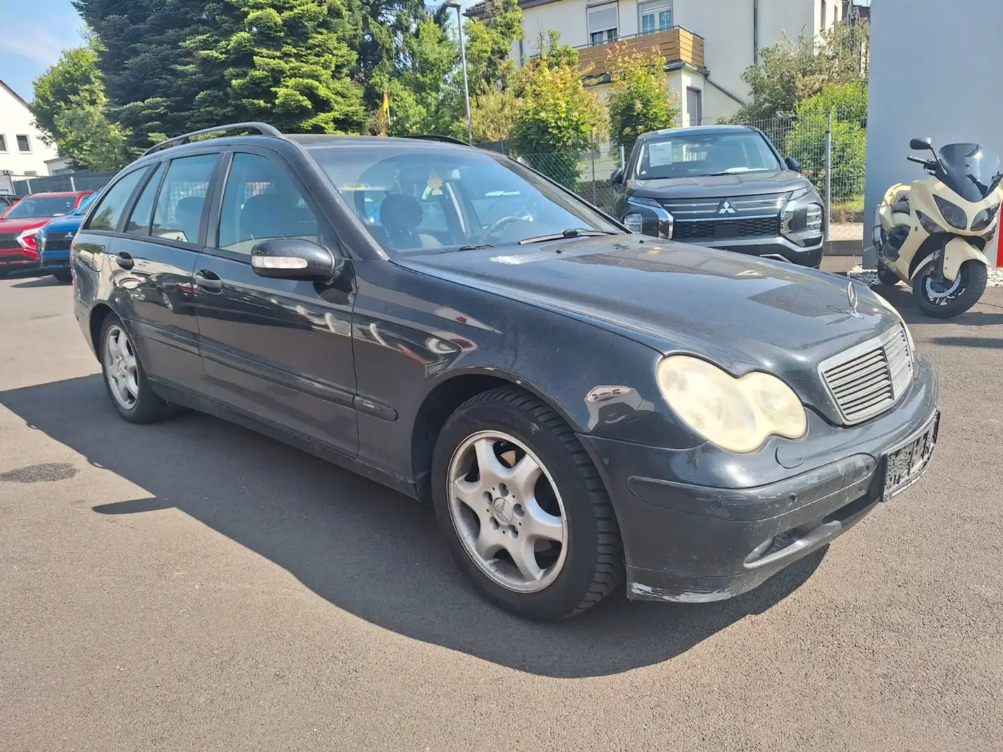 Mercedes-Benz C 220 CDI T CLASSIC Schwarz - 2