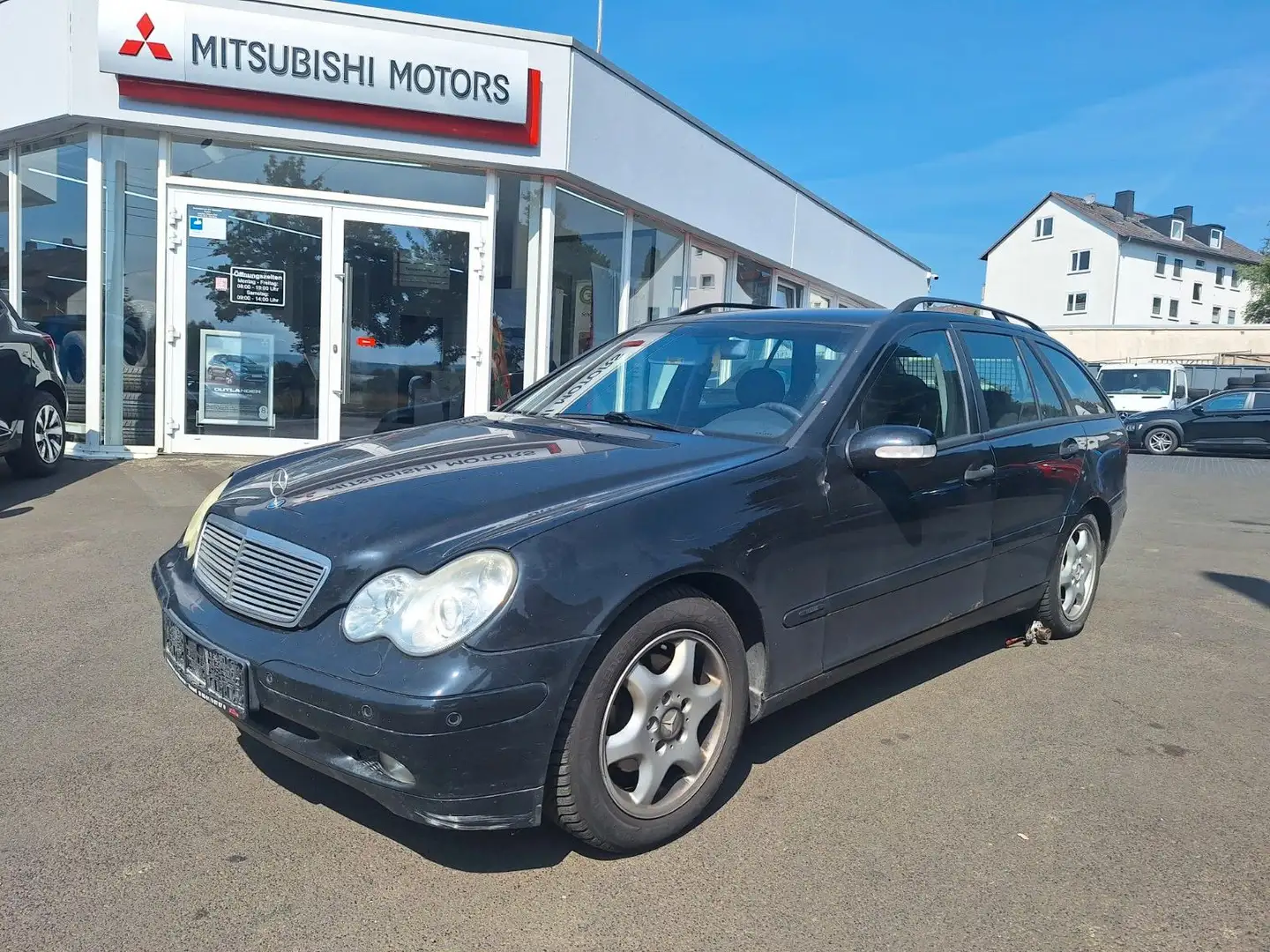 Mercedes-Benz C 220 CDI T CLASSIC Schwarz - 1