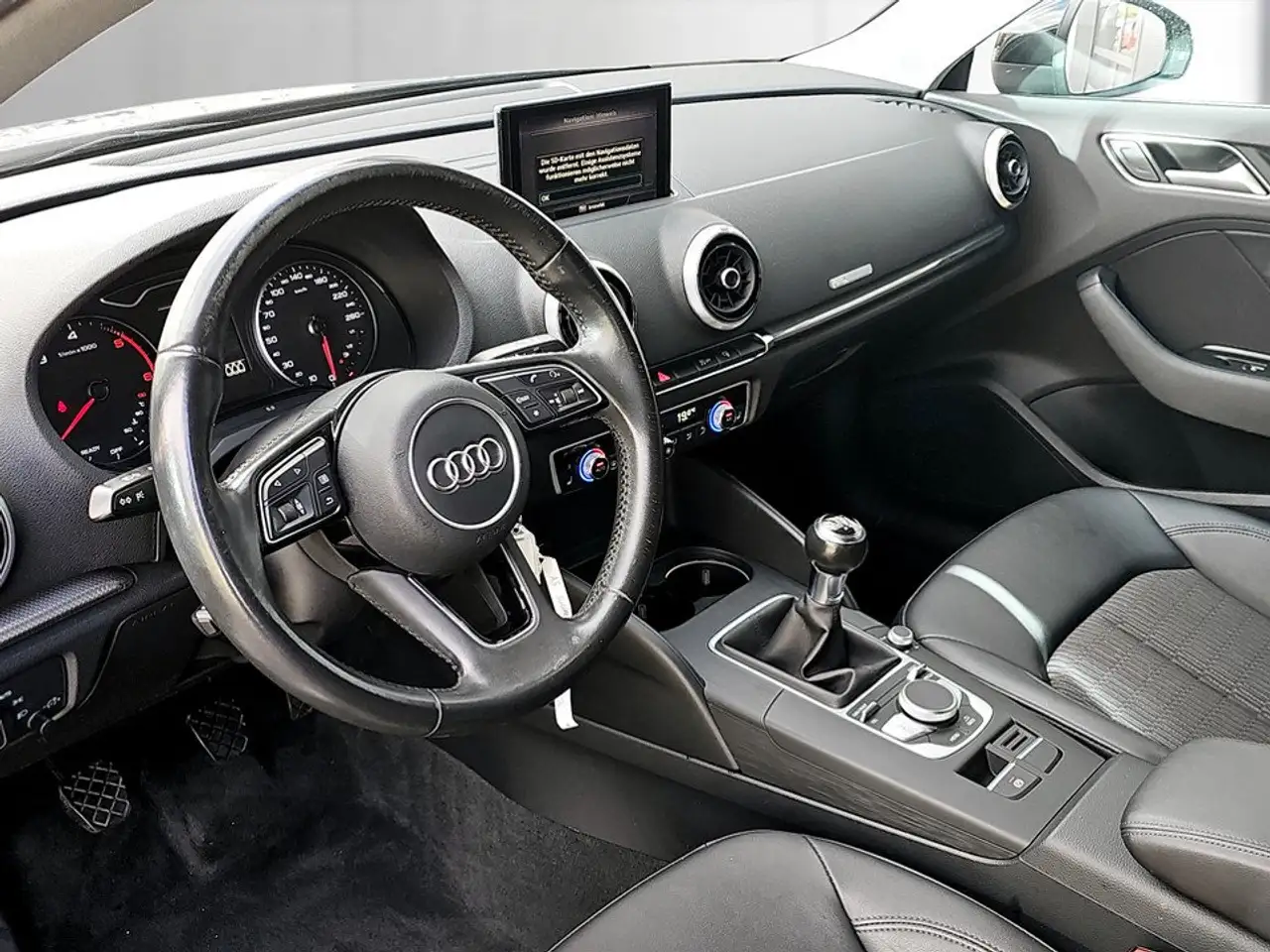 Audi A3 Sportback — photo 11 sur 23