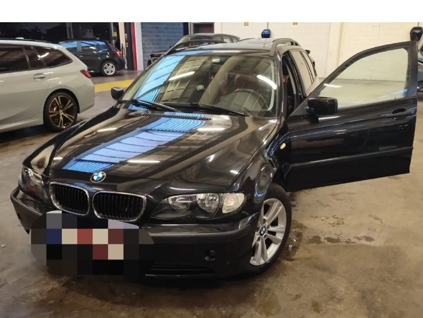 BMW 318 Touring 318i A - 1